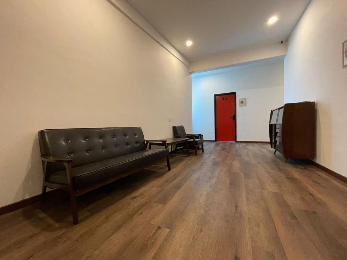 Benutten 99 Hotel Kampong Parit Tengah 외부 사진
